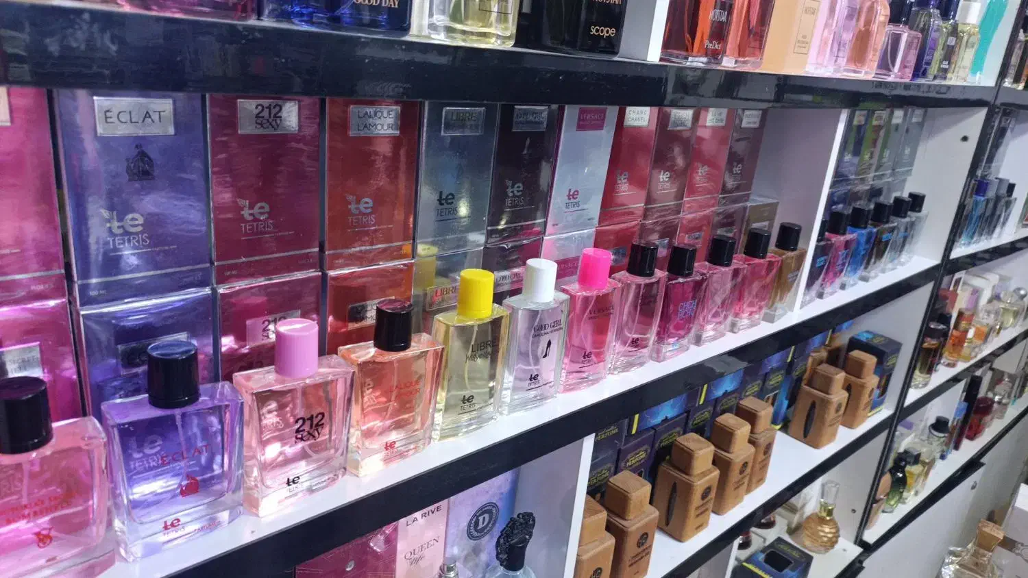 ادکلن 100میل به مناسبت روز مادر|آرایشی، بهداشتی، درمانی|کرج, شهرک جهاننما|دیوار