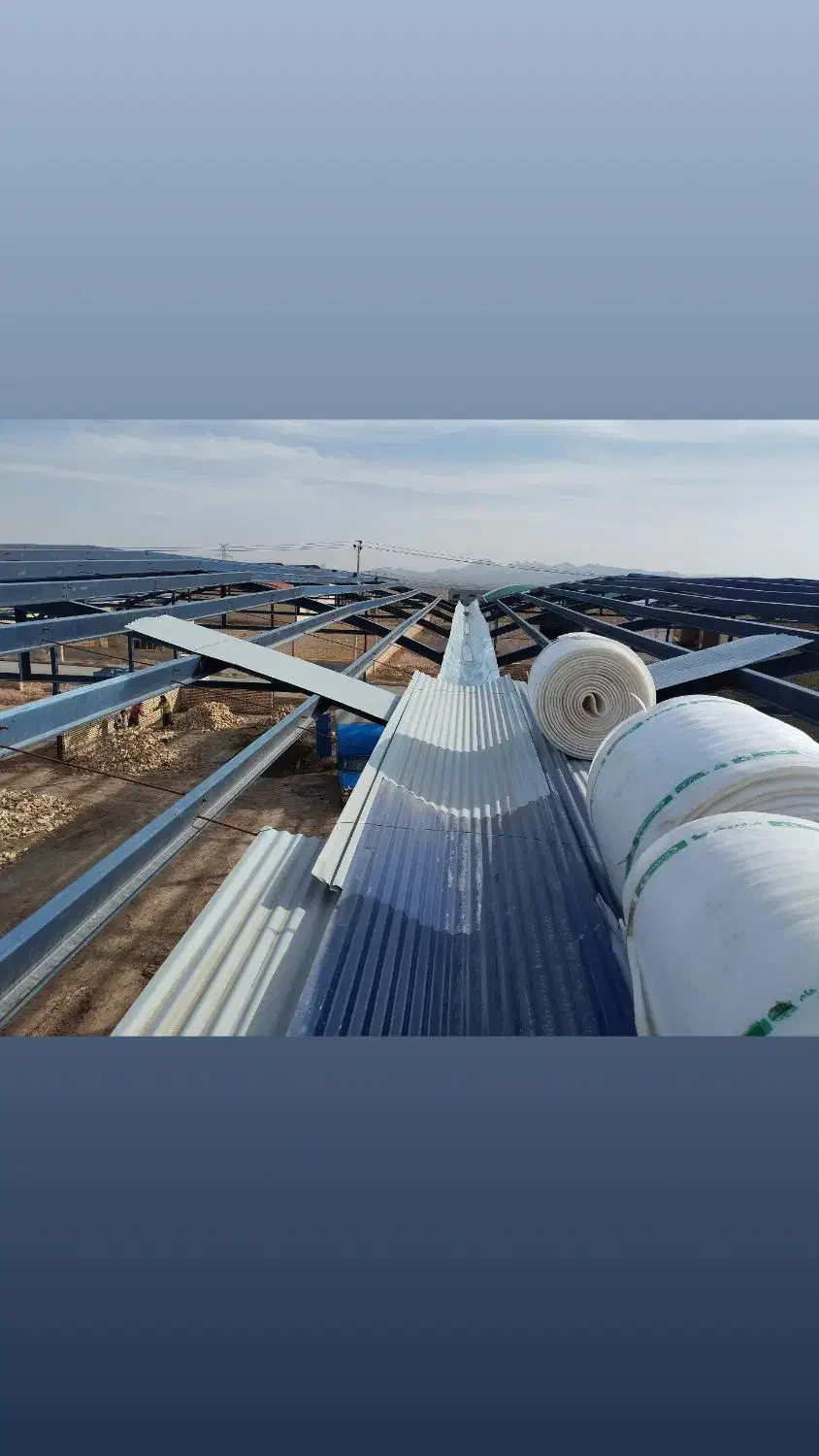 جوشکار و نصاب ورقهای شیروانی|استخدام معماری، عمران و ساختمانی|تربت‌حیدریه, میدان مرکزی|دیوار