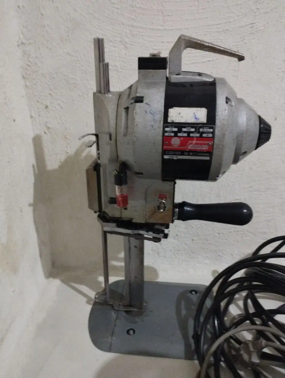 برشکار  آقا گلدوزی خانم یا آقا|استخدام صنعتی، فنی، مهندسی|ری, شهرک نظامی|دیوار