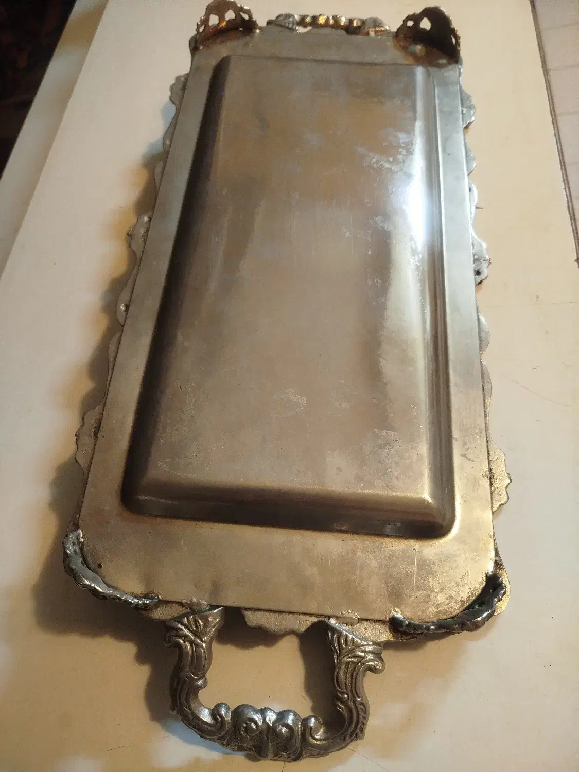 سینی قدیمی پایه دار|ظروف سرو و پذیرایی|اردبیل, |دیوار