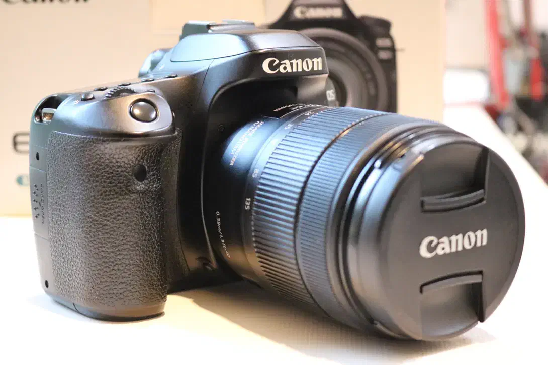 دوربین کنون CANON 80D بالنز 18 135 USM|دوربین عکاسی و فیلم‌برداری|مشهد, سناباد|دیوار
