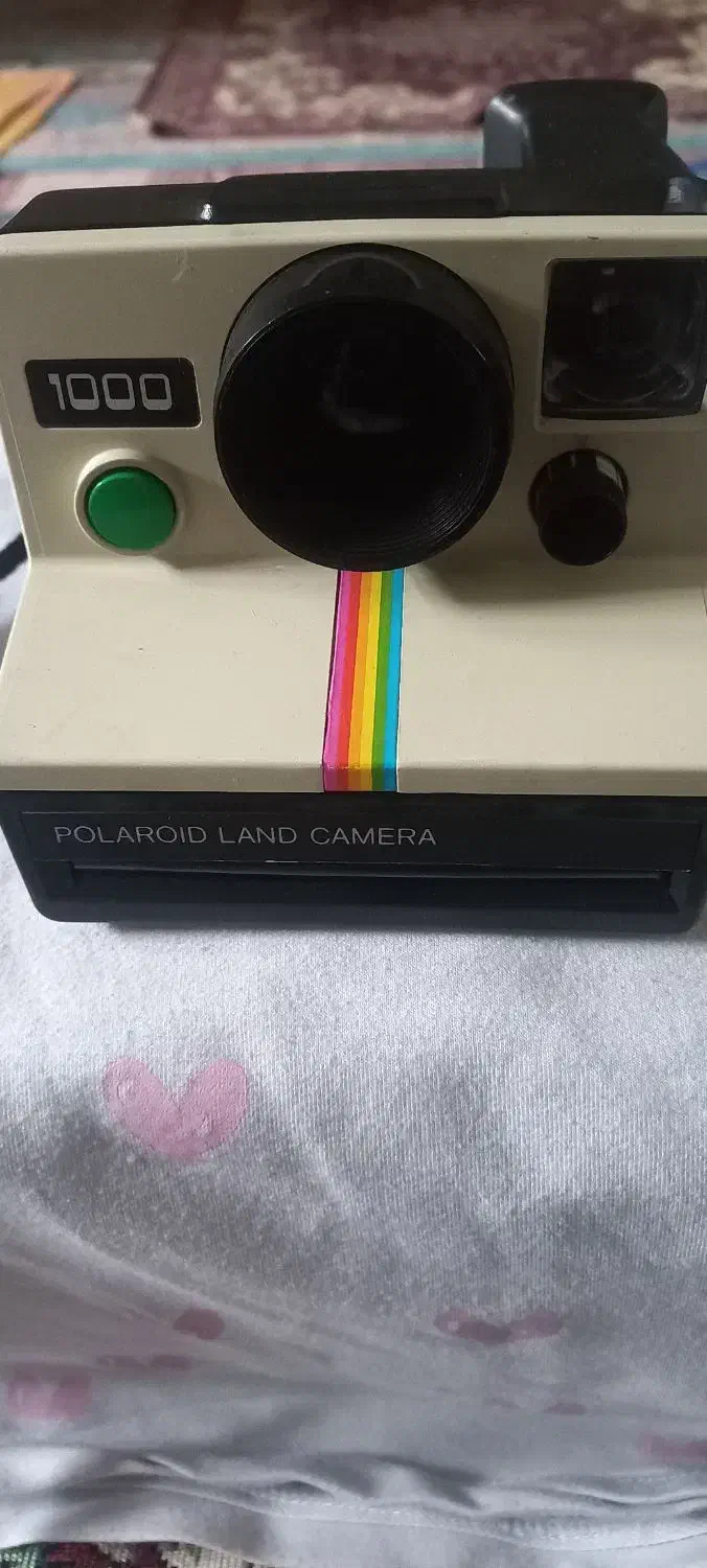 دوربین آنتیک|کلکسیون اشیاء عتیقه|رباط‌کریم, رباط‌کریم|دیوار