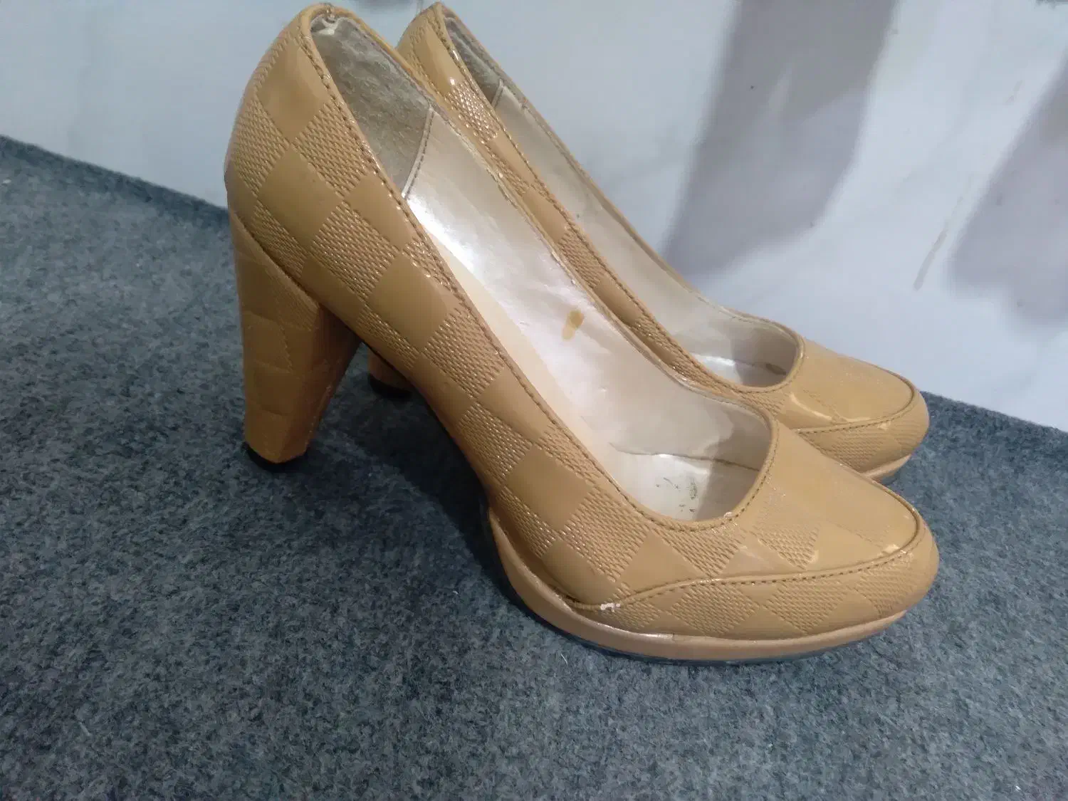 کفش پاشنه بلند|کیف، کفش، کمربند|بهارستان, |دیوار