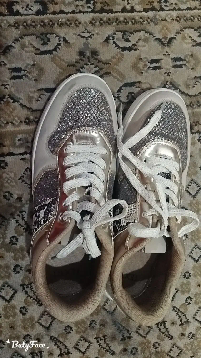 کفش در حد نو|کیف، کفش، کمربند|کازرون, |دیوار