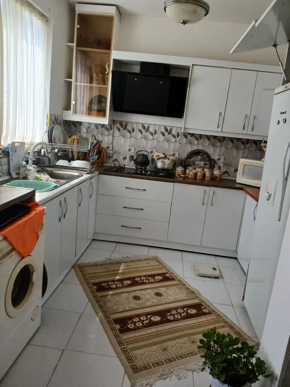 رهن منزل طبقه اول مهروالرضا ۲۹ شهرک مهرگان|اجارهٔ خانه و ویلا|مشهد, شهرک مهرگان|دیوار