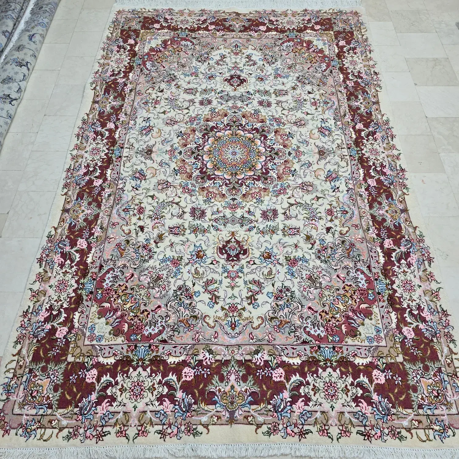 فرش جفت ۶ متری دستباف ۳۰ رج تبریز نو|فرش|تهران, ونک|دیوار