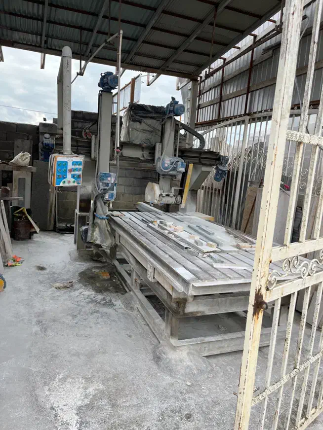 کارگر آقا و حسابدار خانم برای سنگفروشی در سنگر|استخدام صنعتی، فنی، مهندسی|سنگر, |دیوار