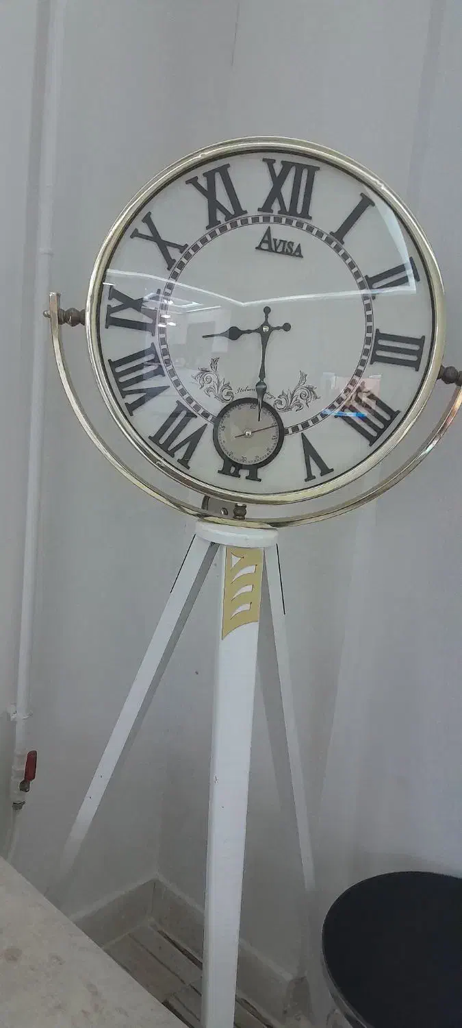 ساعت ایستاده در حد نو|ساعت دیواری و تزئینی|کرمانشاه, |دیوار