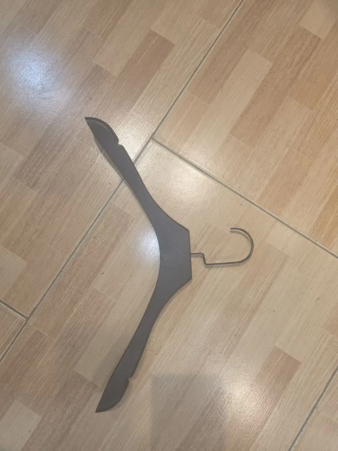 چوب لباسی تعداد زیاد|فروشگاه و مغازه|مشهد, رضاشهر|دیوار