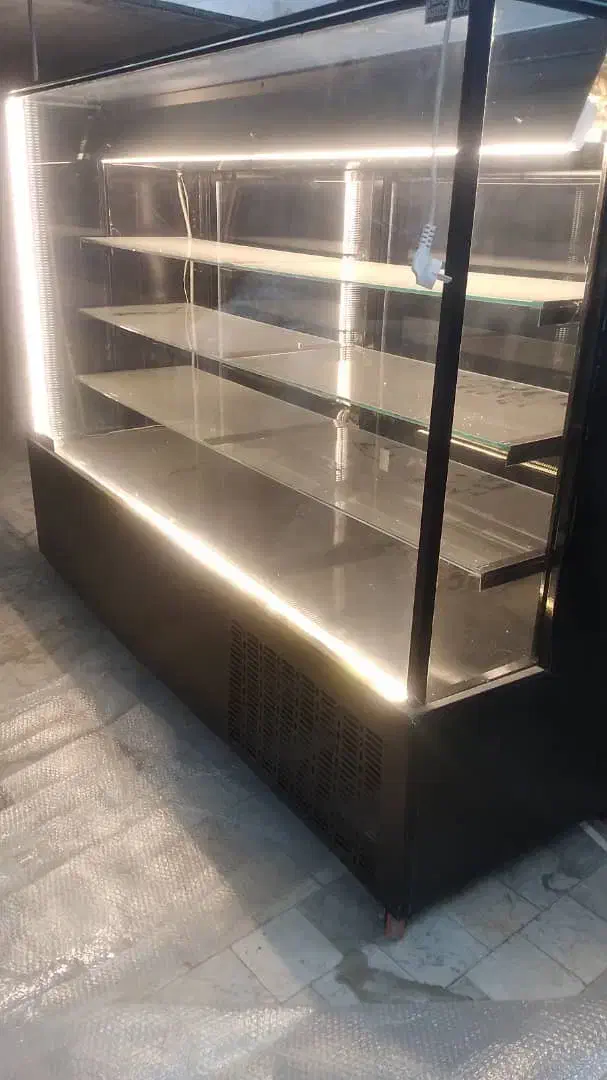 فروش یخچال شو کیک|کافی‌شاپ و رستوران|شاهرود, |دیوار