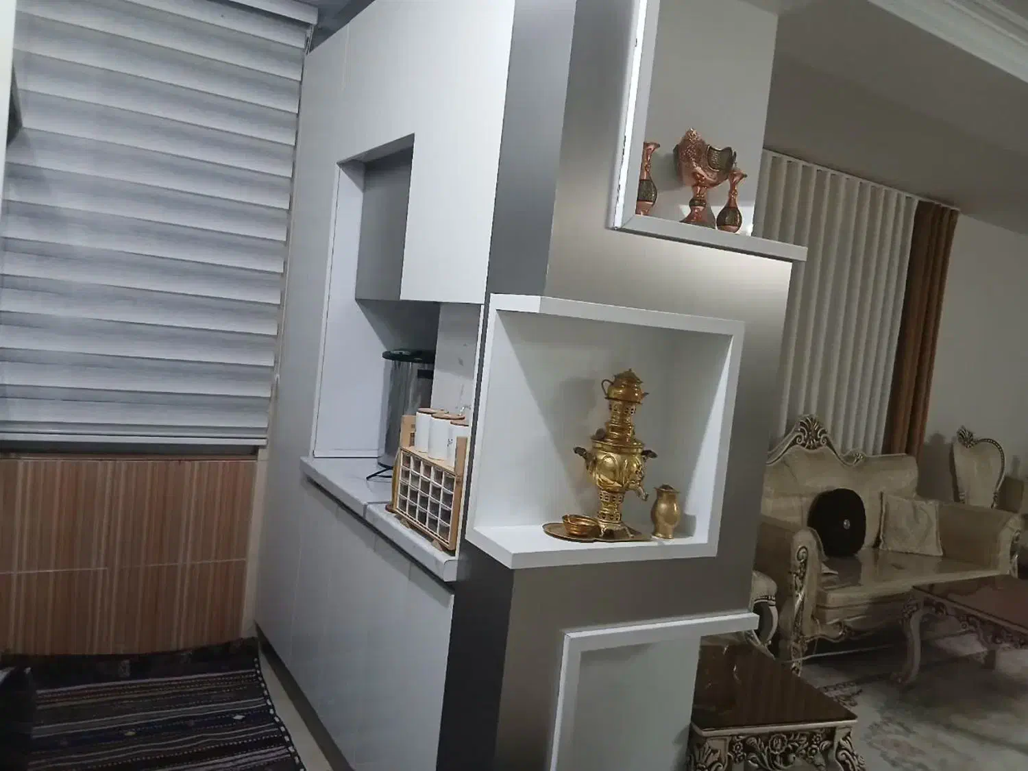 ۵۸ متر گل سرخ شرقی/وام گرفته شده ۴۷۰ آورده|فروش آپارتمان|اندیشه, اندیشه فاز ۱|دیوار