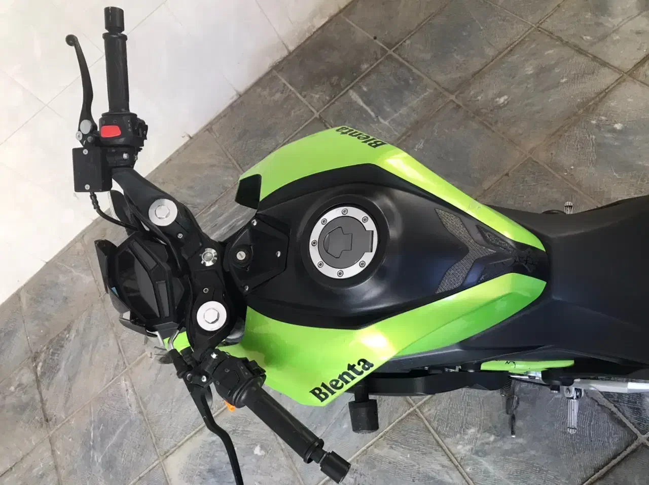 موتور ۲ سیلندر ۱۴۰۱ بلنتا ۳۰۰ Z249|موتورسیکلت|اصفهان, شهید رجایی|دیوار