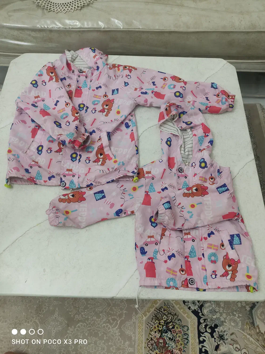 سویشرت دخترونه|کفش و لباس بچه|مشهد, شهرک لشکر (شهرک غرب)|دیوار