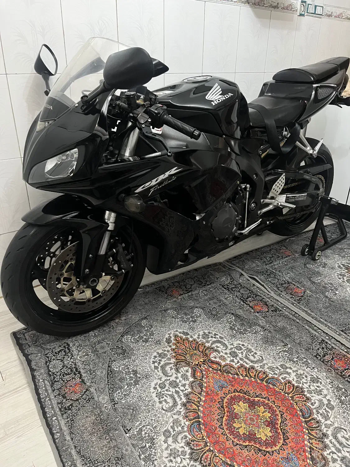 cbr1000|موتورسیکلت|اسلام‌شهر, شهرک جانبازان|دیوار