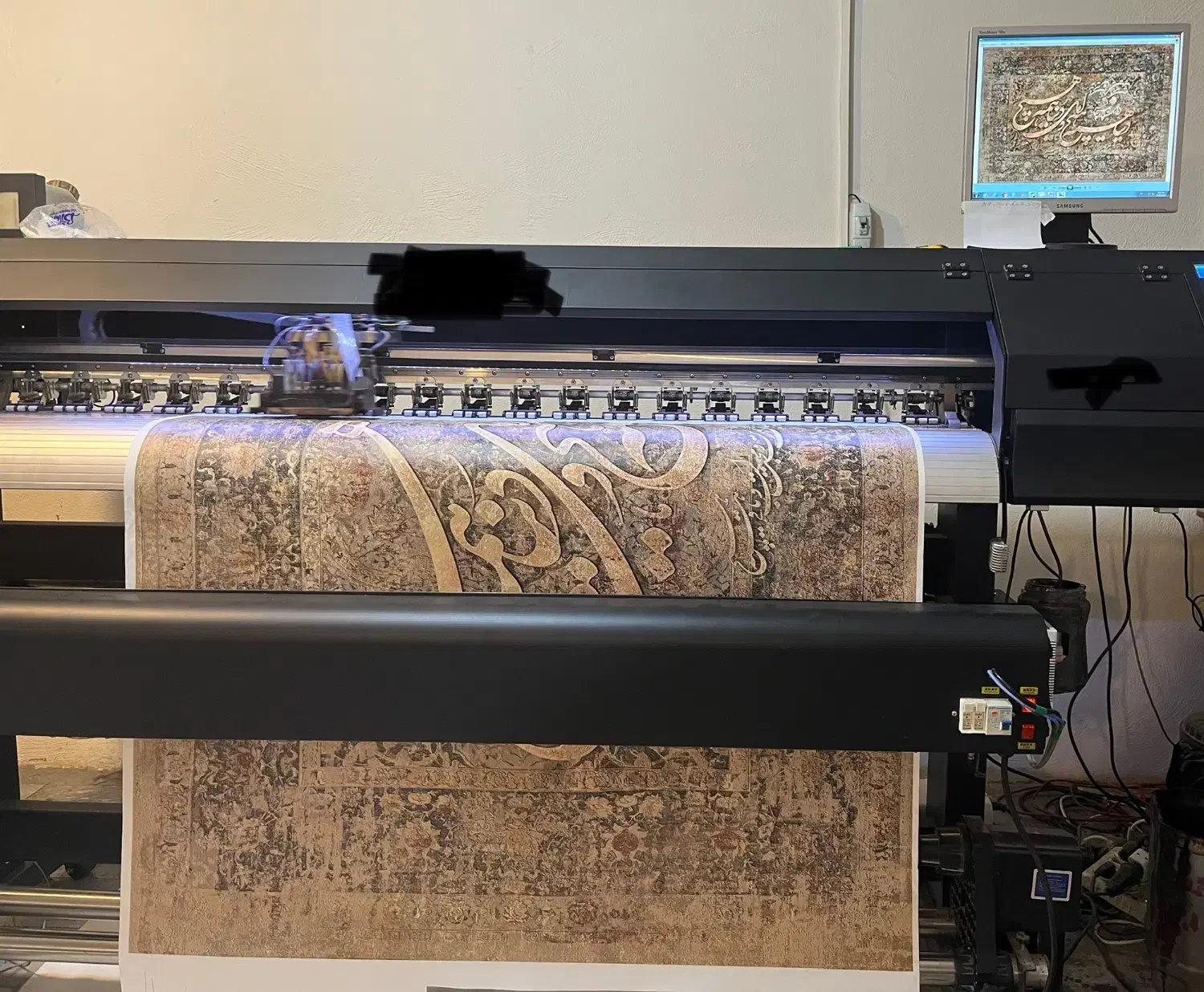 چاپ فوم برد،وینیل،لیبل،برچسب،چرم بنر فلکس بک دراپ|خدمات رایانهای و موبایل|تهران, اتحاد|دیوار