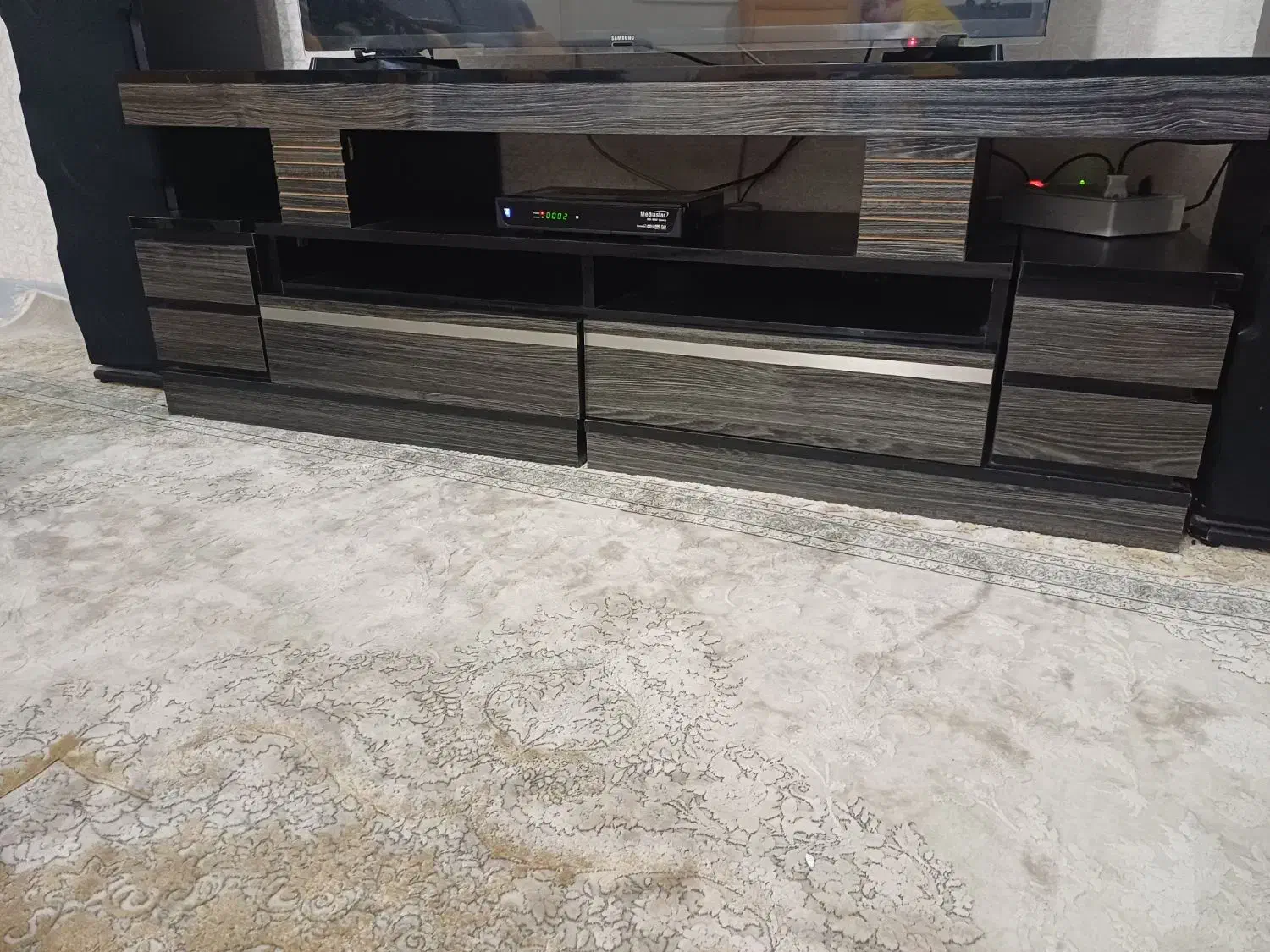 میز تلویزیون|میز تلویزیون|پاکدشت, شهرک انقلاب|دیوار