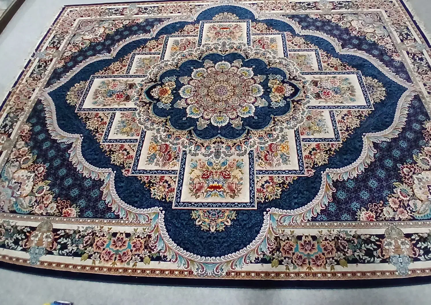 فرش ۹ متری|فرش|خرمشهر, |دیوار