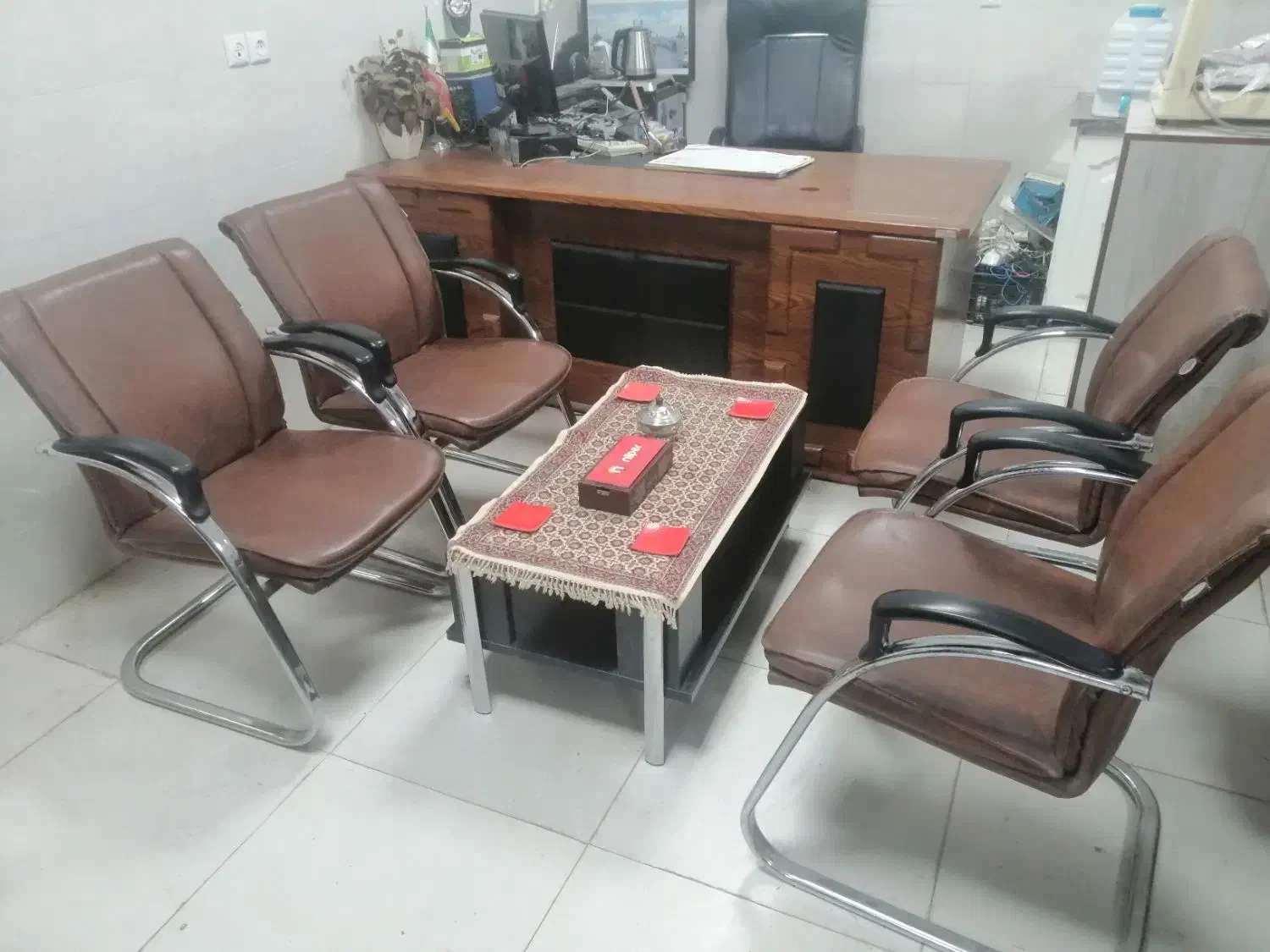 صندلی انتظار، صندلی اداری|دفتر کار|قم, باسکول|دیوار