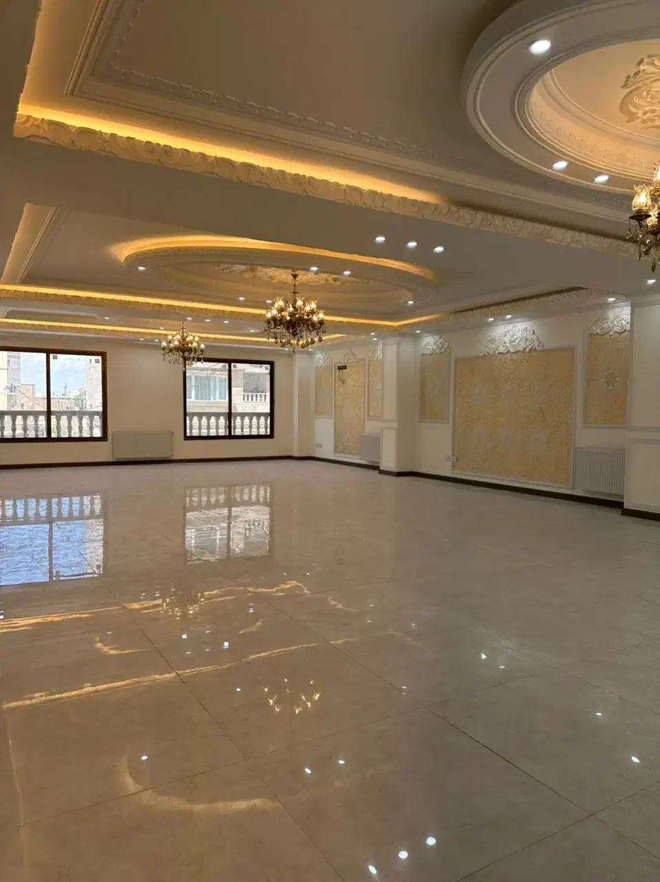 پنت هاوس ۳۳۰ متری پل قویون ویو شهر قابل معاوضه|فروش آپارتمان|ارومیه, |دیوار