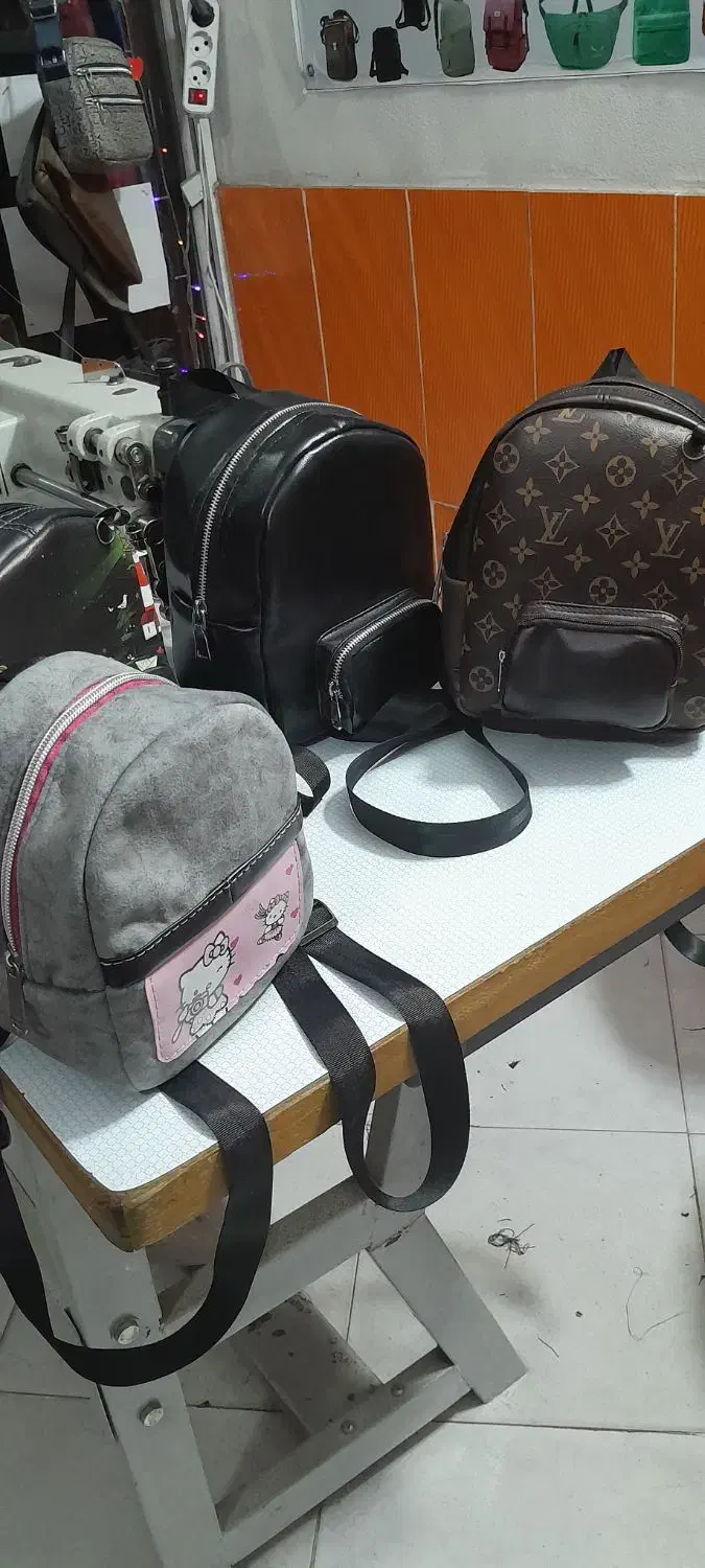 فروش و تولید تکی و عمده کیف کوله|کیف، کفش، کمربند|رشت, کوی امام رضا|دیوار