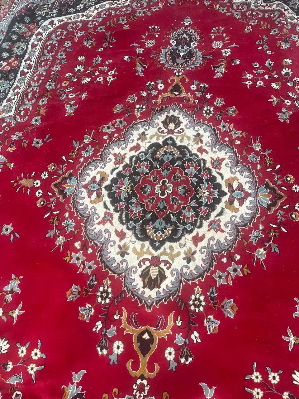 فرش ۱۲ متری لاکی دو تخته|فرش|قزوین, |دیوار