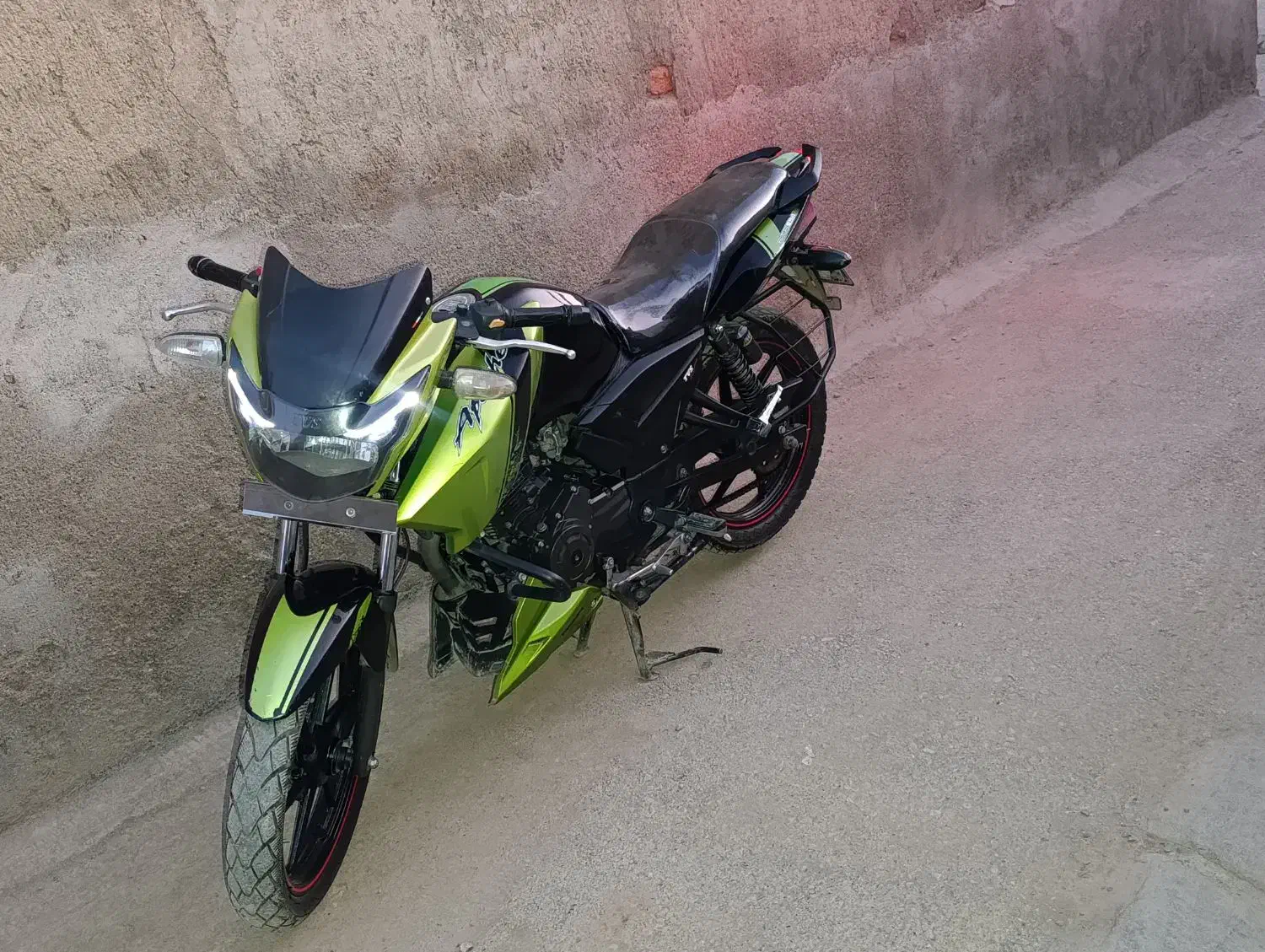 اپاچی160|موتورسیکلت|نیشابور, رحمت آباد|دیوار