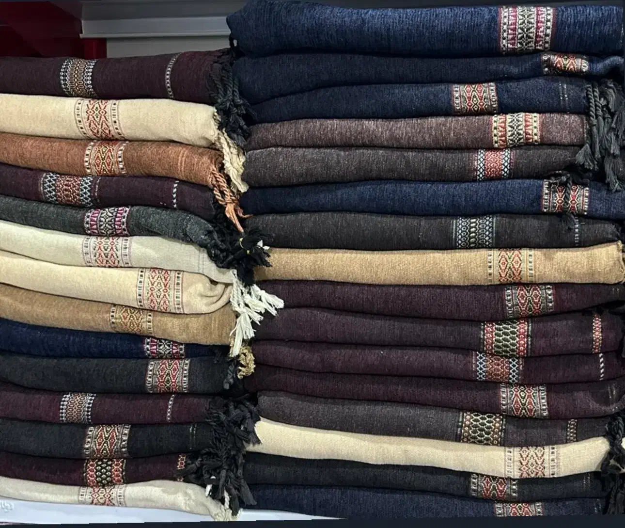 شال بلوچی و پتو افغان|لباس|تهران, جمهوری|دیوار