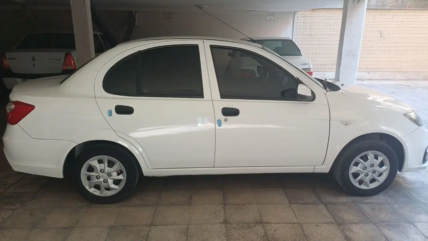 ساینا اس 85 گانه مدل 403|خودرو سواری و وانت|شیراز, شهرک فرهنگیان|دیوار