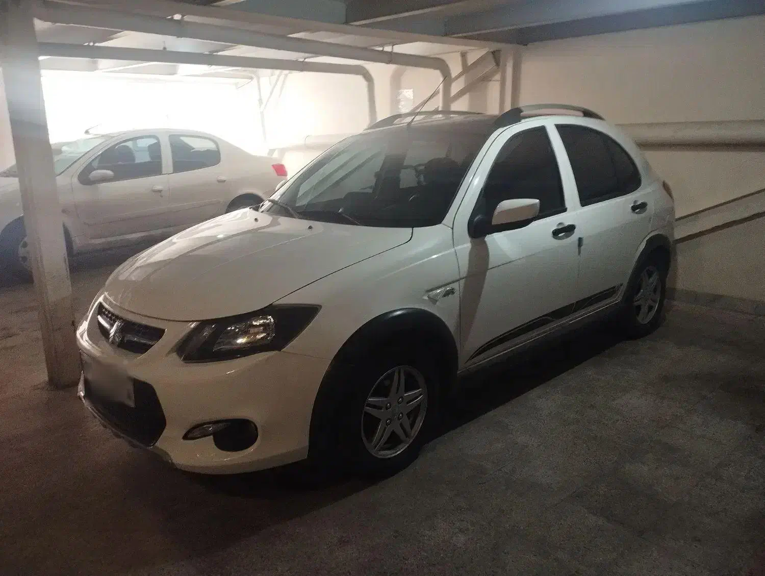 کوئیک R(1402)|خودرو سواری و وانت|همدان, |دیوار