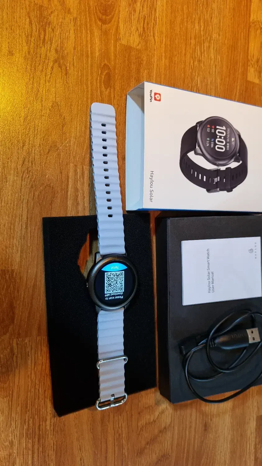 ساعت هوشمند هایلو سولار|ساعت|رشت, معلم|دیوار