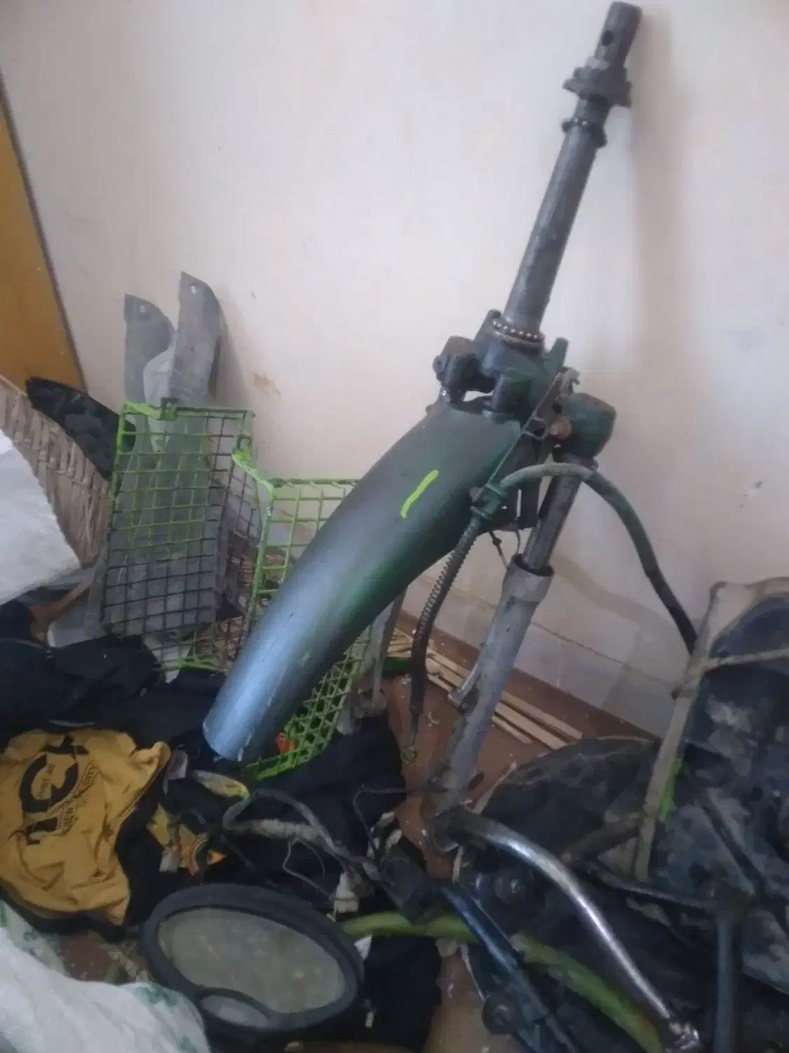 وسایل متور ویو ۱۲۵|قطعات یدکی و لوازم جانبی|بندر امام خمینی, |دیوار