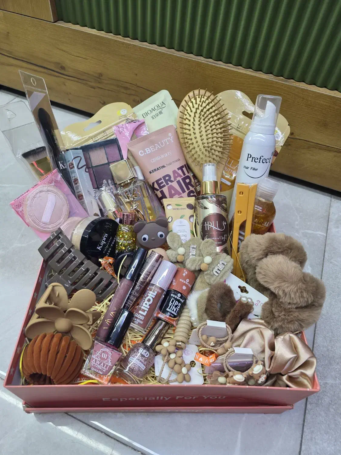 محصولات آرایشی|حراج|آبیک, |دیوار