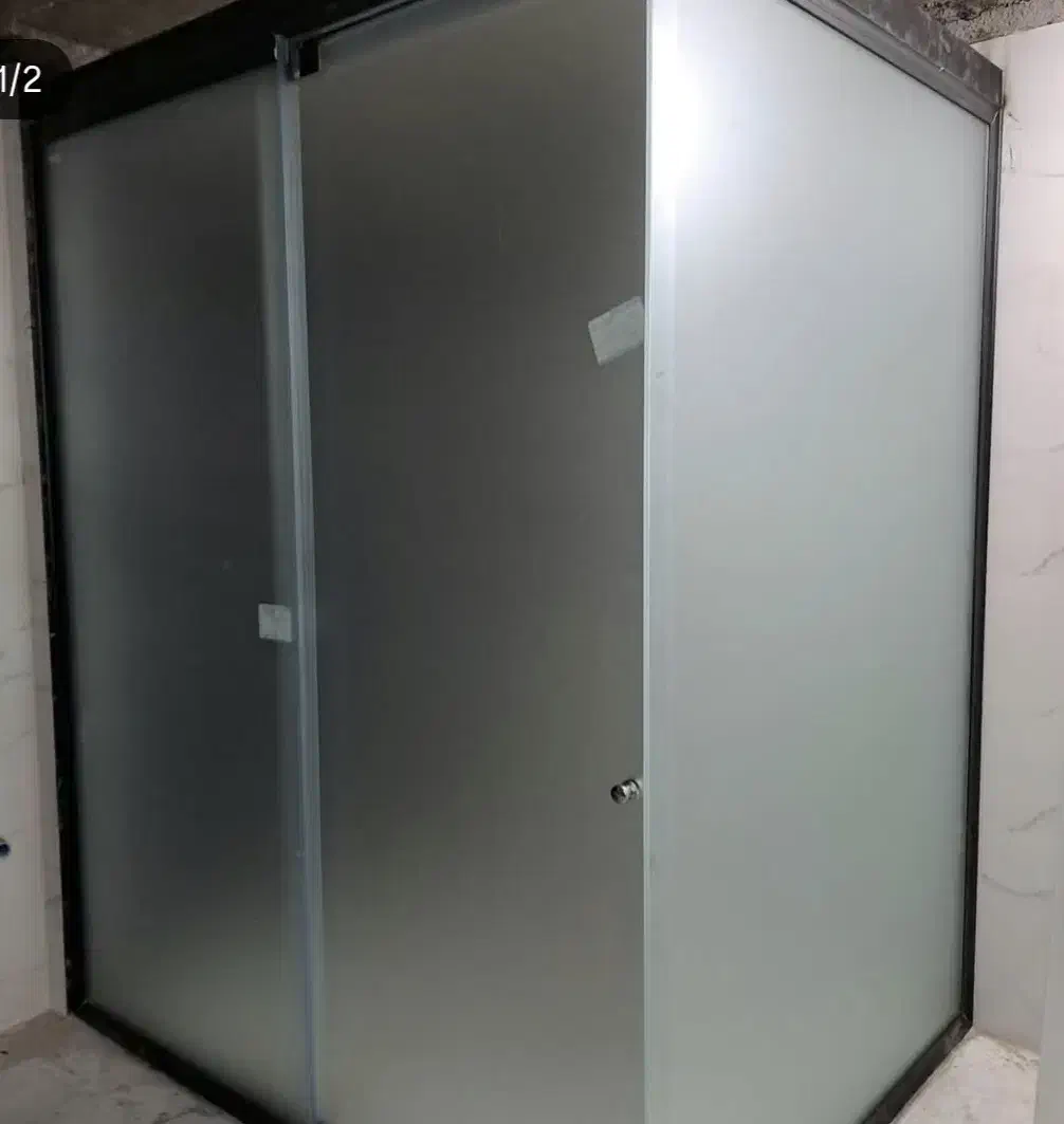 شیشه سکوریت وکرکره برقی رهنما|خدمات پیشه و مهارت|آستانه اشرفیه, |دیوار