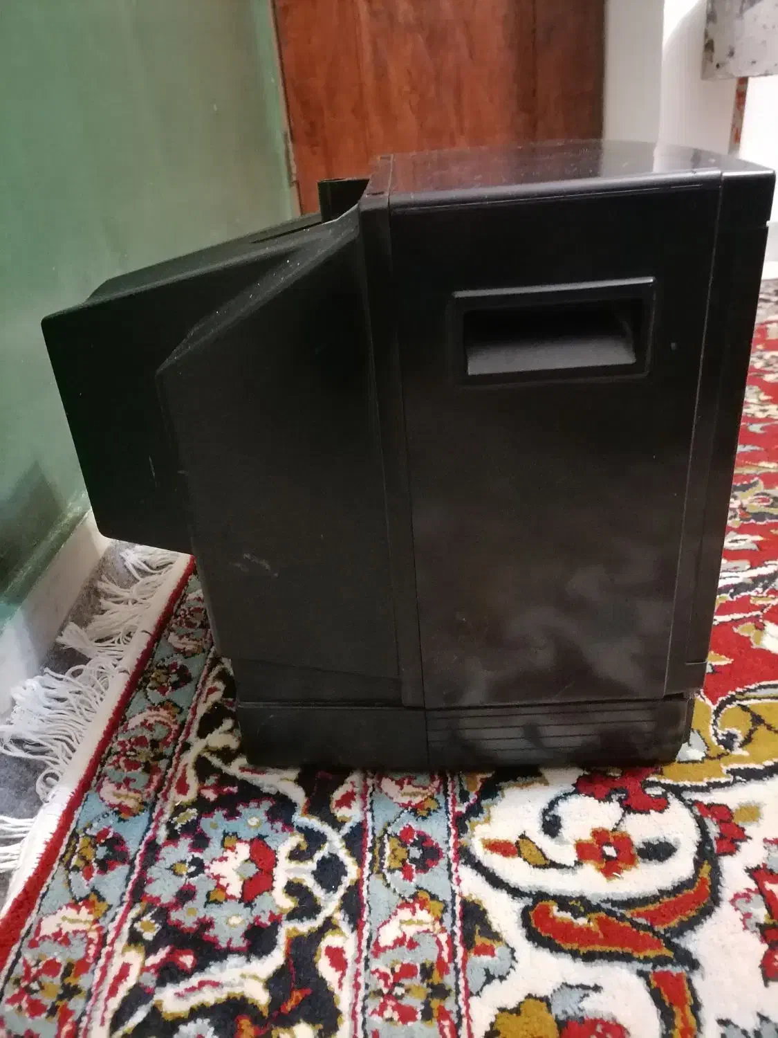 تلوزیون‌ ۱۴ اینچ سونی|تلویزیون و پروژکتور|رشت, رودباری|دیوار