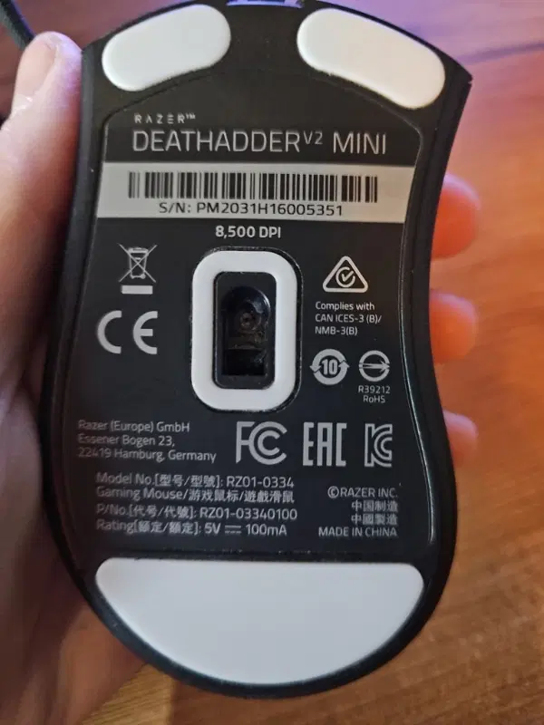 موس ریزر deathadder v2 mini|قطعات و لوازم جانبی رایانه|مشهد, میعاد (شهرک غرب)|دیوار