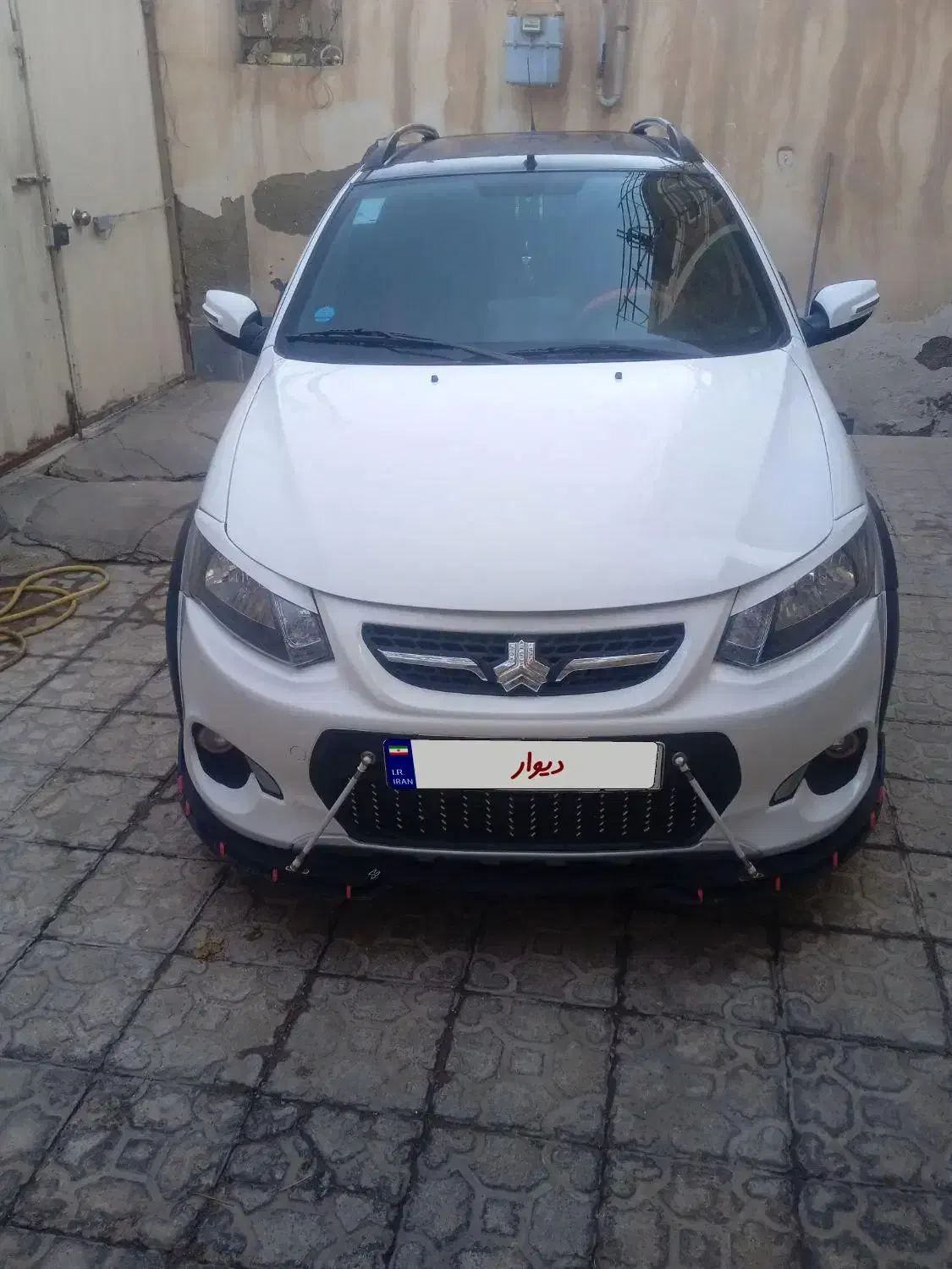 کوییک R سفیدمشکی با رینگ|خودرو سواری و وانت|پاکدشت, پاکدشت (مامازند)|دیوار