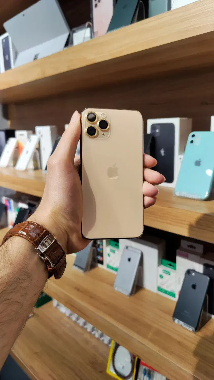 اپل iPhone 11 Pro|موبایل|قم, عمار یاسر|دیوار