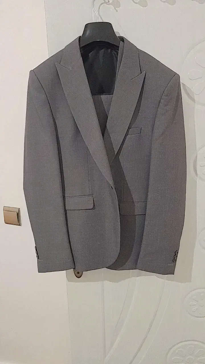 یک دست کت شلوار نو|لباس|دره شهر, |دیوار