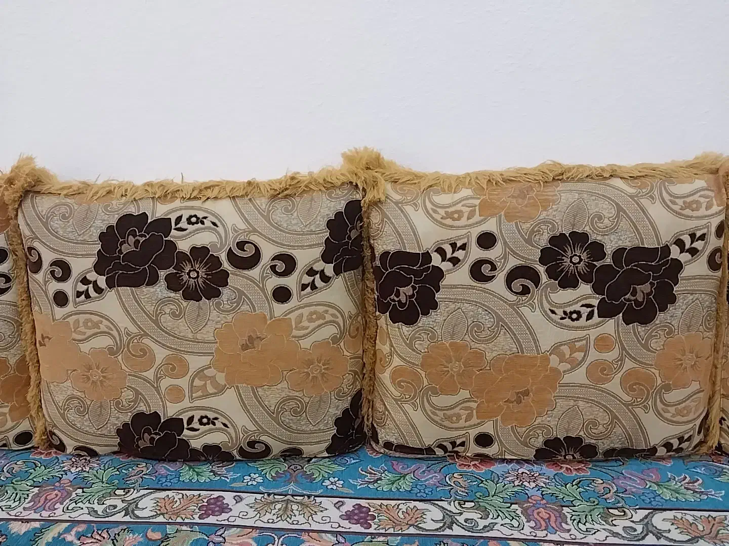 پشتی|پشتی|بوشهر, |دیوار