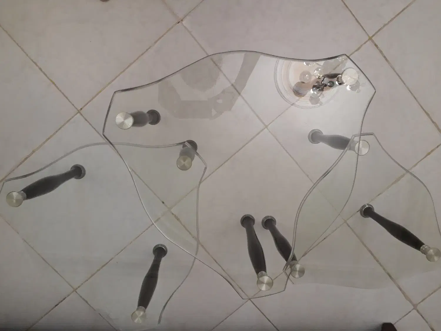 عسلی شیشه ای پایه فلزی سه عدد کاملا نو|مبلمان خانگی و میز عسلی|کرمانشاه, |دیوار