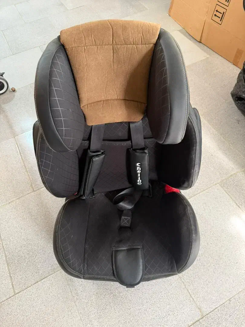 صندلی کودک برای ماشین|تخت و صندلی بچه|ارومیه, |دیوار