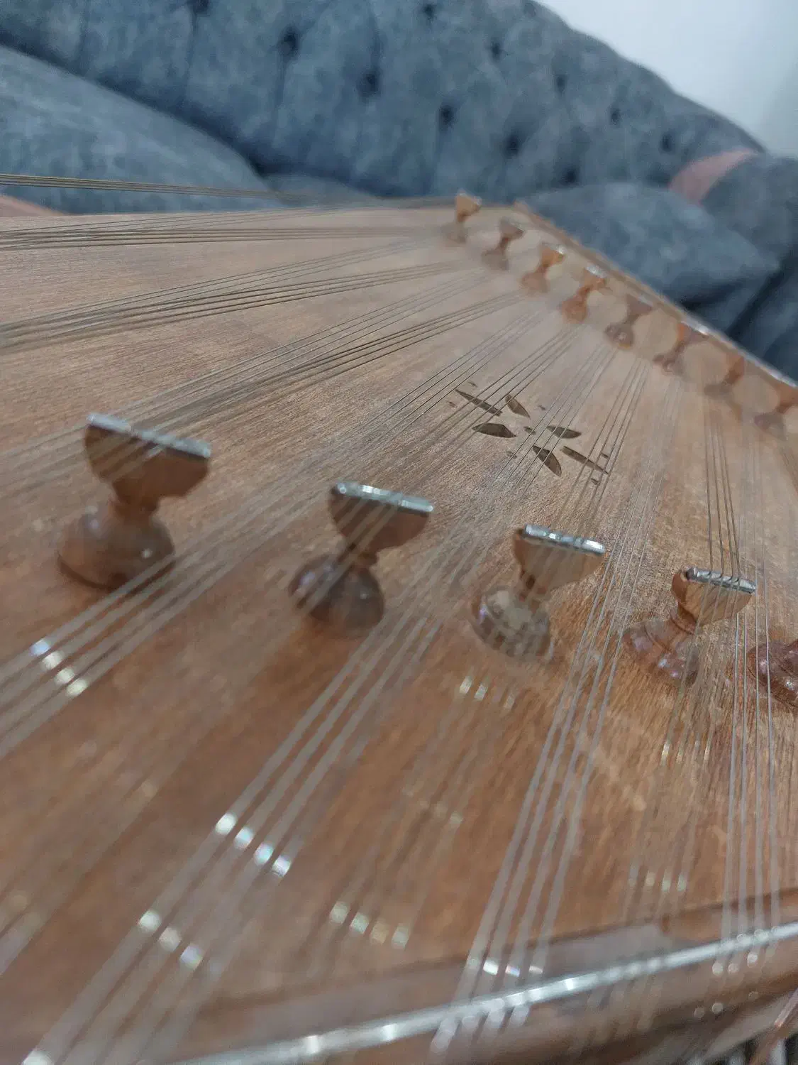 سنتور|سازهای سنتی|فولادشهر, A1|دیوار