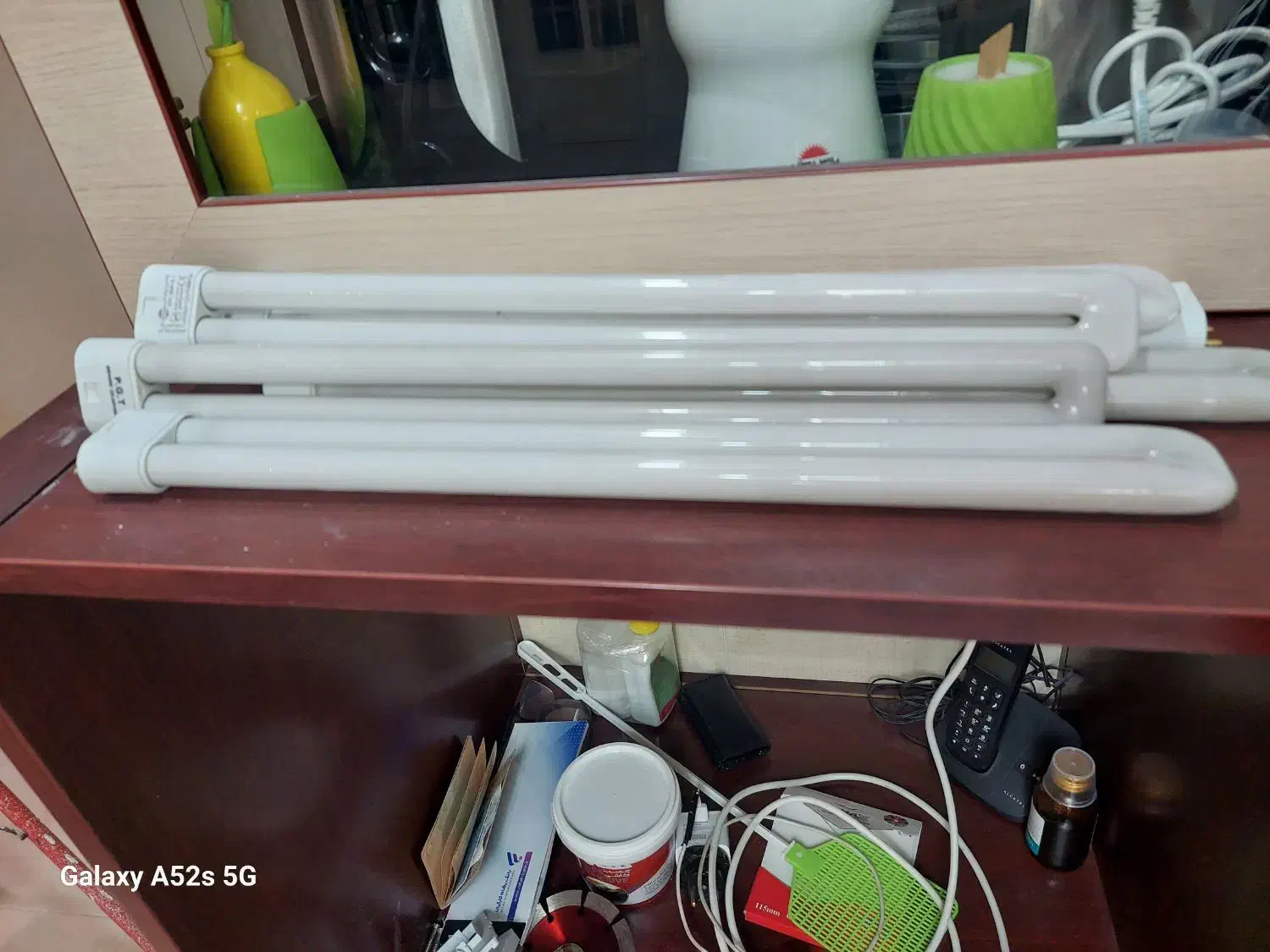 مهتابی|لامپ و چراغ|بروجرد, |دیوار