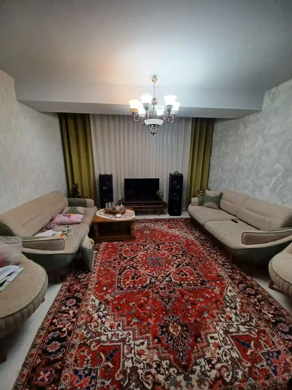 آپارتمان شهرک اندیشه آسانسورداروام۱۲۰۰(املاک فرزاد|فروش آپارتمان|تبریز, |دیوار