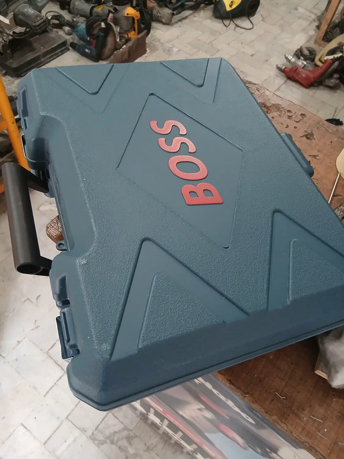 بکس برقی|ابزارآلات|مشکین‌دشت, |دیوار