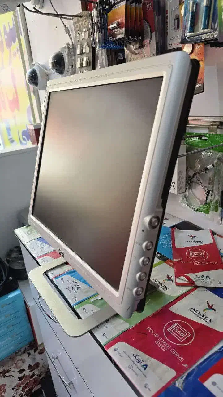 مانیتور 17 اینچ اسپیکر دار|قطعات و لوازم جانبی رایانه|ساری, |دیوار