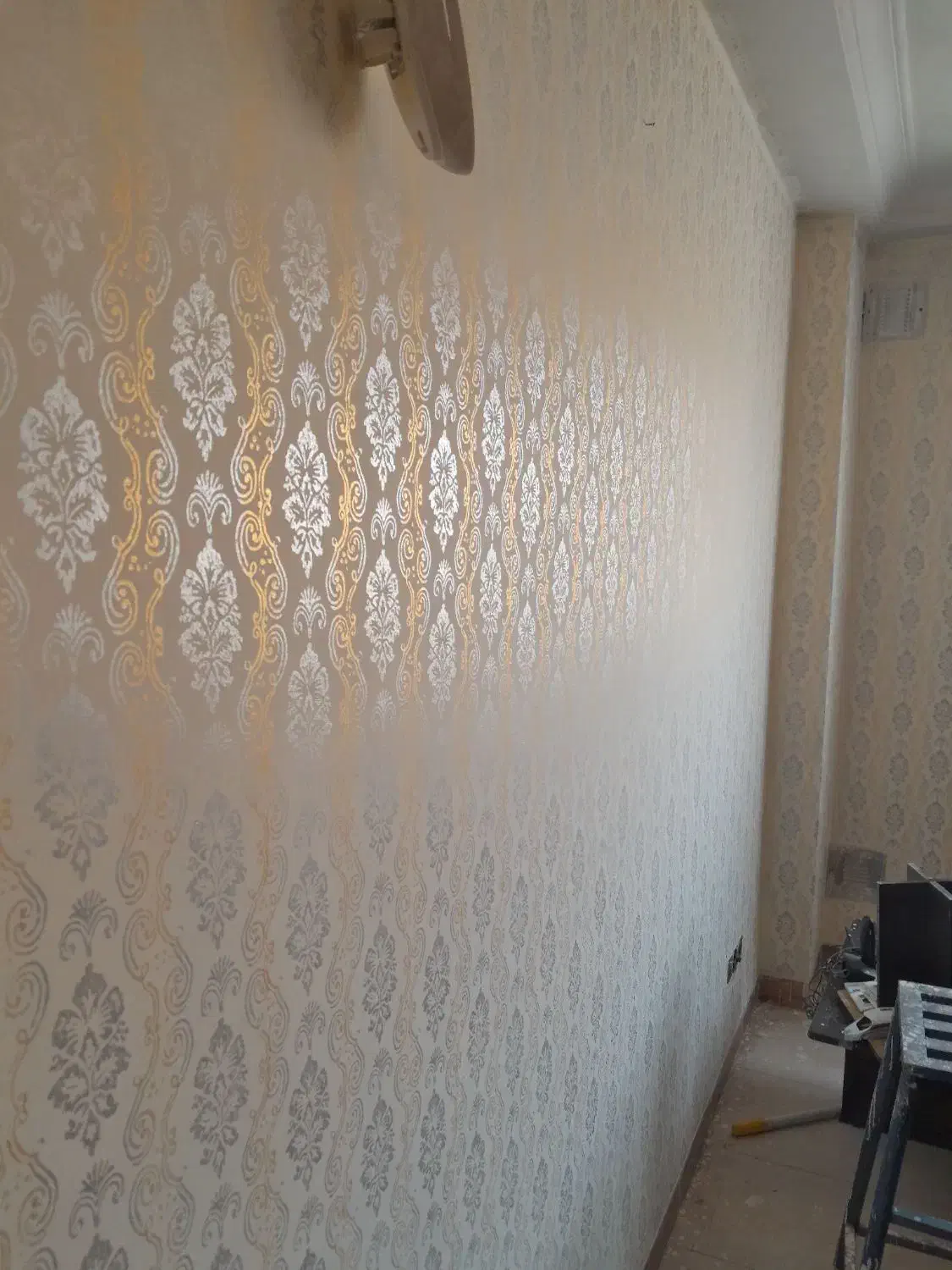 نقاشی طرح کاغذ دیواری با رنگ نانو،نقاشی ساختمان|خدمات پیشه و مهارت|همدان, |دیوار