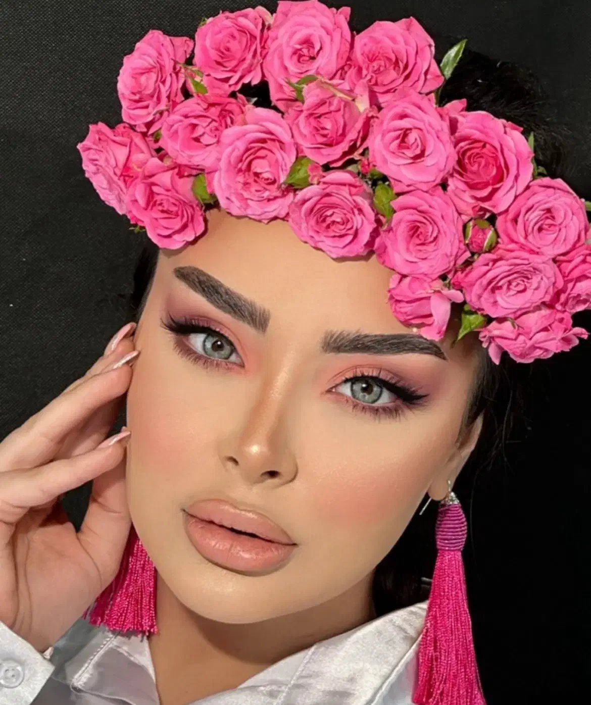 میکاپ و شینیون و کوتاهی رایگان|خدمات آرایشگری و زیبایی|کرج, حصارک پایین|دیوار