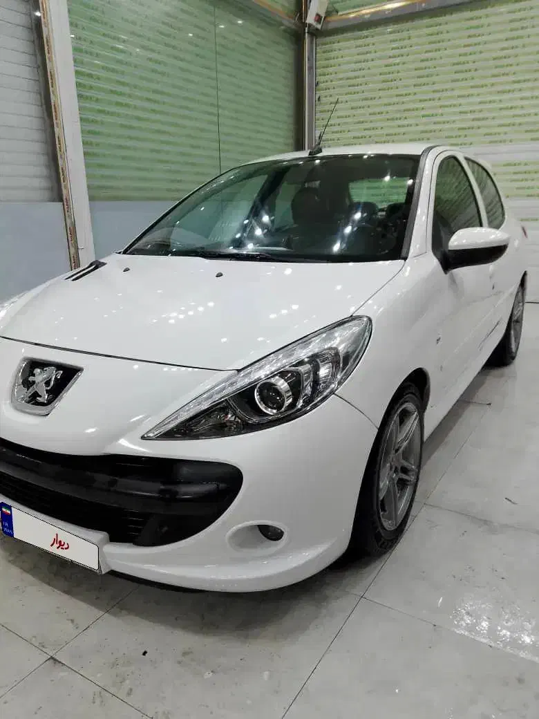 207 لوازمی تمیز در حد بیرنگ|خودرو سواری و وانت|باسمنج, |دیوار