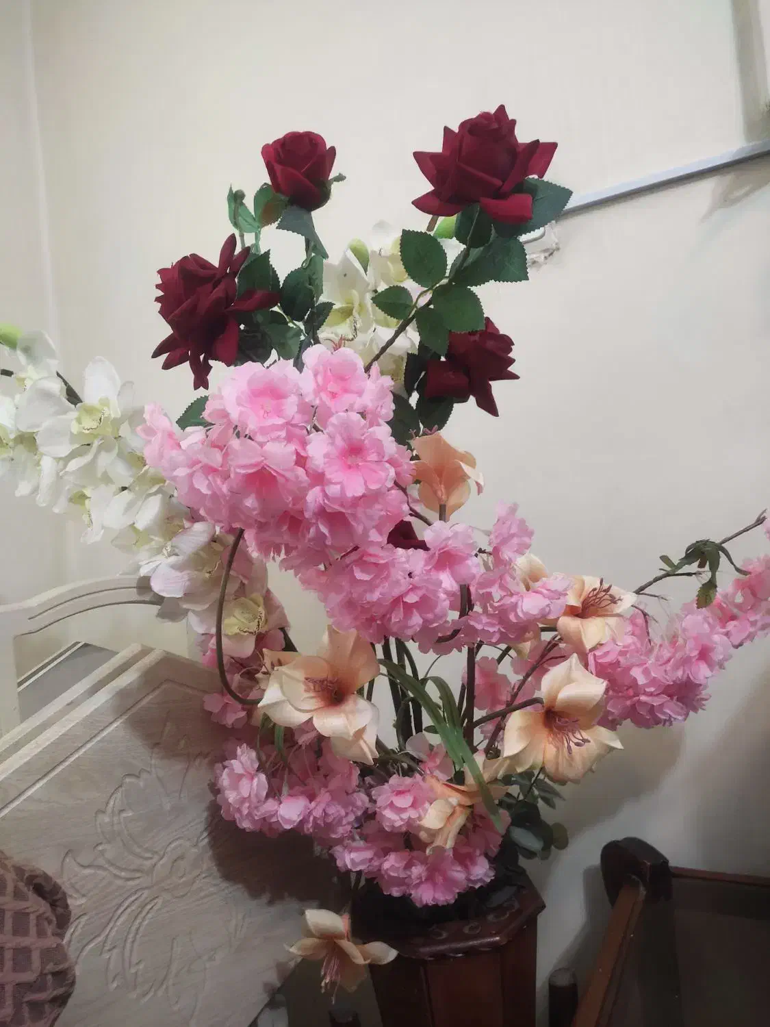 گلدان وگل|صنایع دستی و سایر لوازم تزئینی|تهران, خاک سفید|دیوار